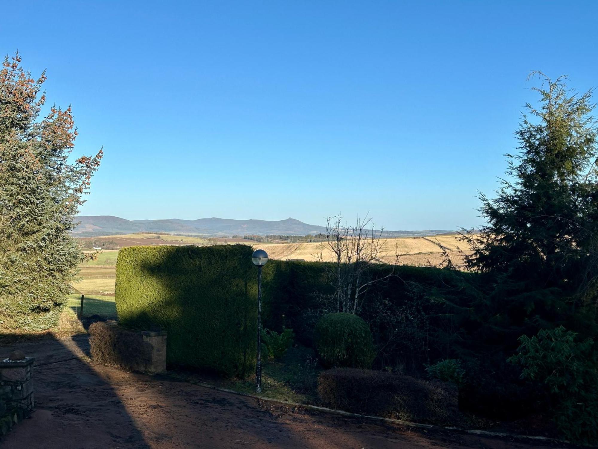 Bed and Breakfast Awakening Alchemy Retreat Centre Inverurie Exteriér fotografie