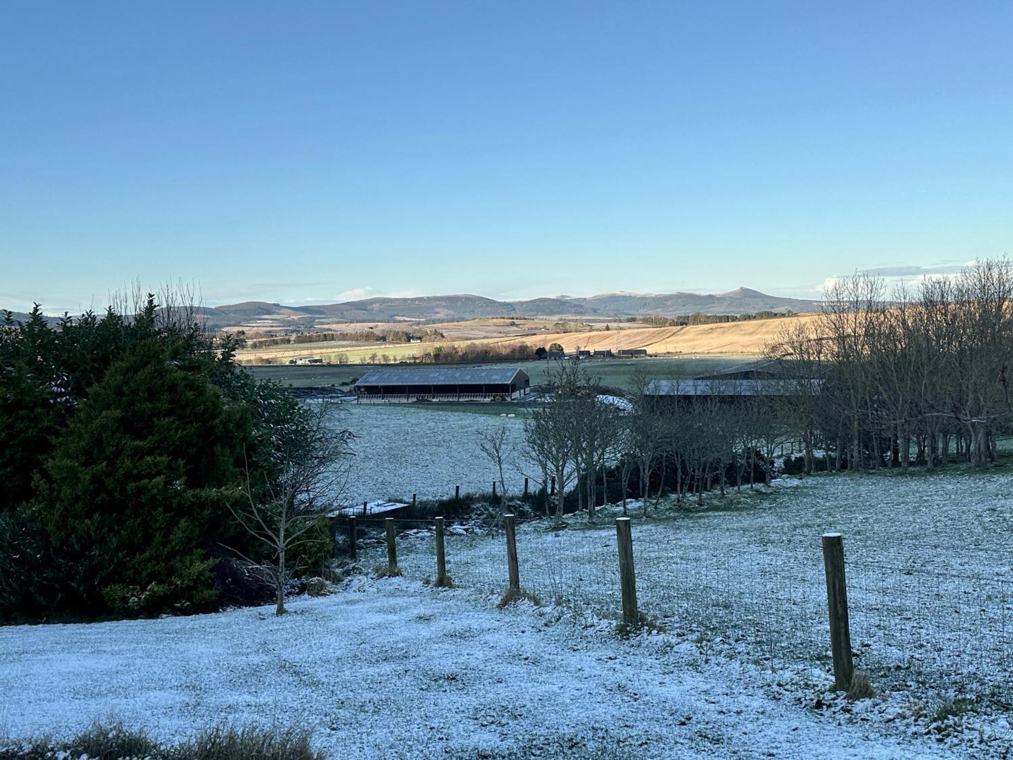Bed and Breakfast Awakening Alchemy Retreat Centre Inverurie Exteriér fotografie
