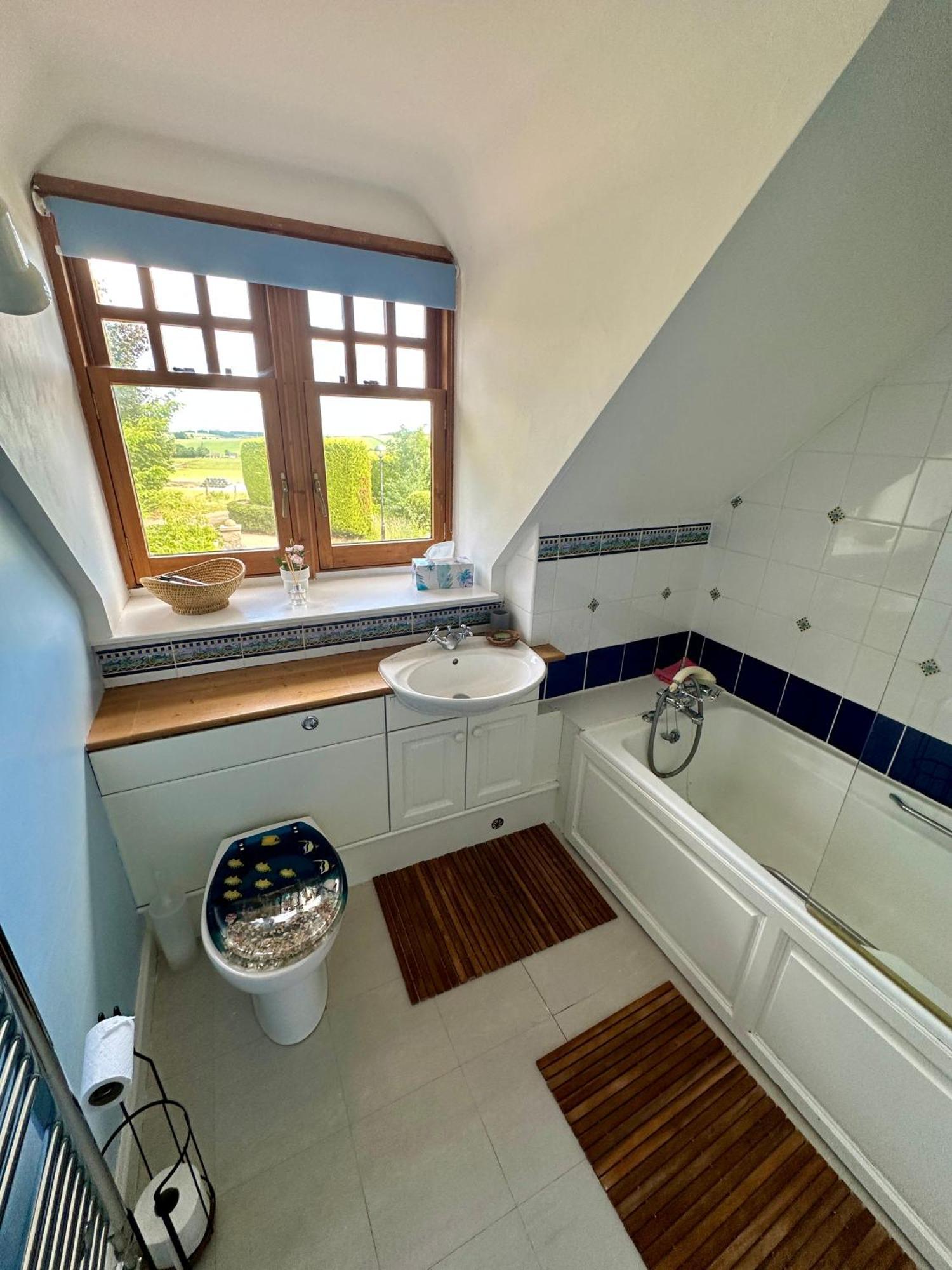 Bed and Breakfast Awakening Alchemy Retreat Centre Inverurie Exteriér fotografie