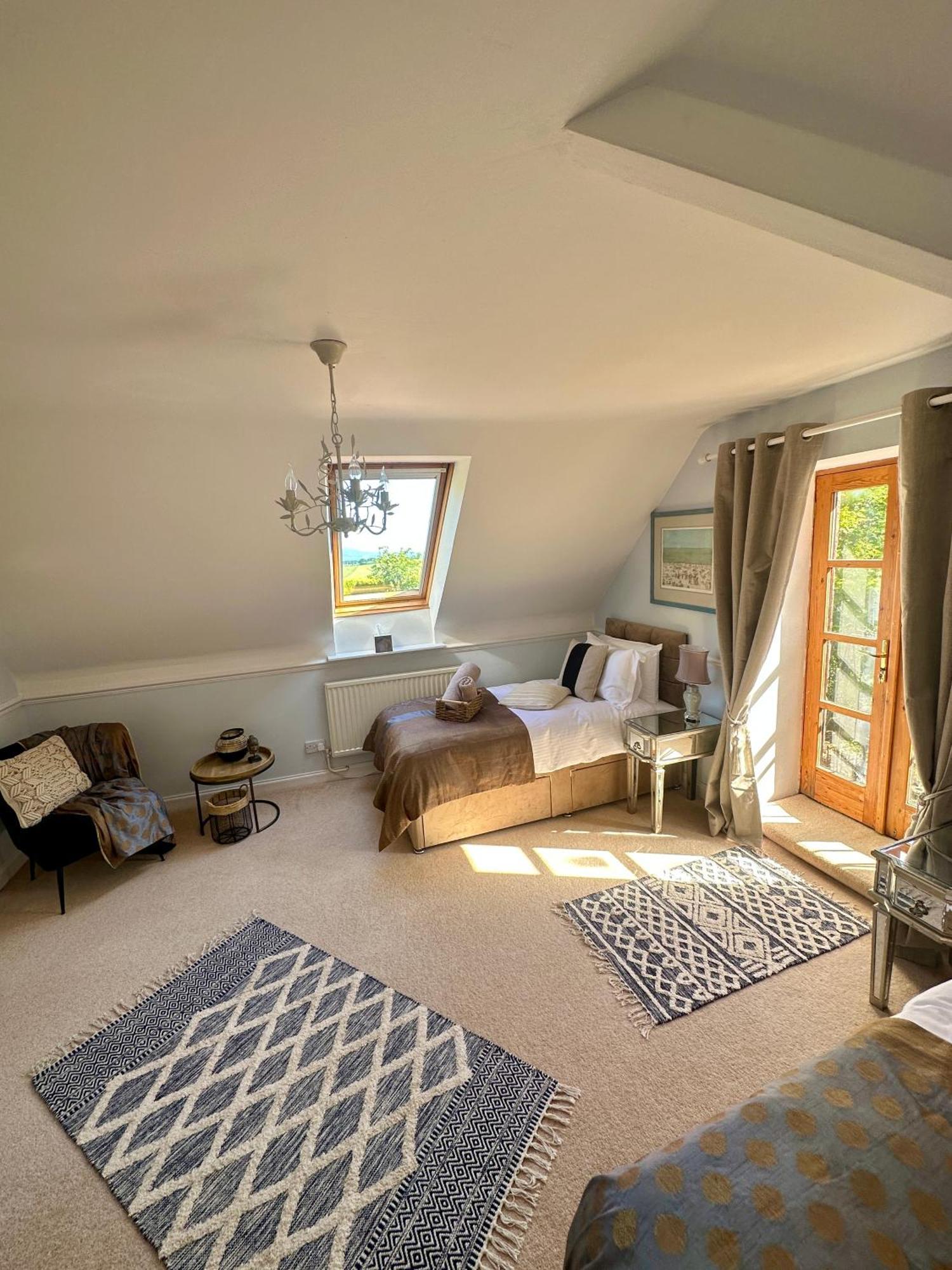 Bed and Breakfast Awakening Alchemy Retreat Centre Inverurie Exteriér fotografie